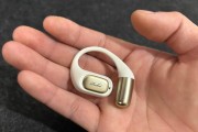 耳朵先生蓝牙耳机的使用方法是什么？操作复杂吗？