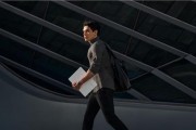 把顶配装进 990 克机身，宏碁非凡 Go Edge 轻装开售
