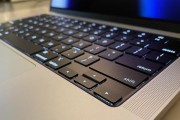 MacBookPro键盘功能介绍（探索MacBookPro键盘的强大功能与便利性）