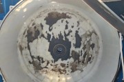 滚筒洗衣机清洗后的故障及解决方法（保养细节关乎使用寿命）
