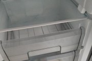 冰柜门皮磨了怎么办（快速修复和防止冰柜门皮磨损的方法）