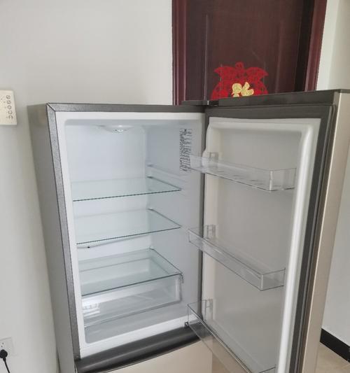 双门海尔冰箱持续滴滴叫故障的处理方法（快速解决冰箱报警问题的关键步骤）