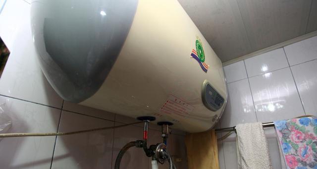 热水器被冻住了怎么办（应对冬季冷冻问题的关键措施）