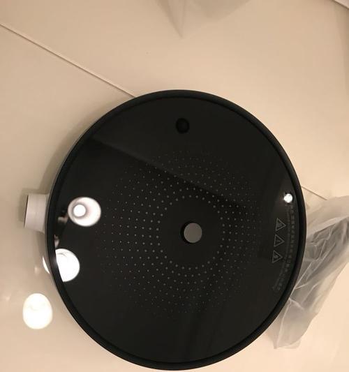 小米电磁炉发黄了怎么办（有效清洁小米电磁炉的方法与技巧）