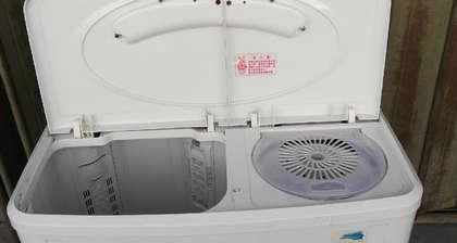 小米洗衣机漏水原因解析（探究小米洗衣机漏水的问题及解决方法）