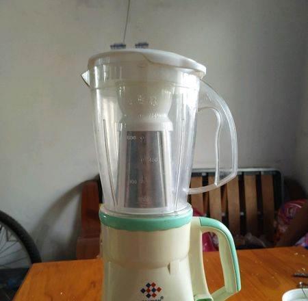 豆浆机进水了怎么办（有效应对豆浆机进水问题的实用方法）