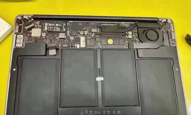 笔记本电脑壳鼓起如何处理？是否影响使用？