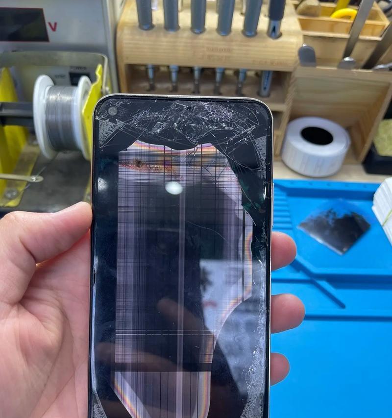 华为手机晚上拍照花屏是什么原因？