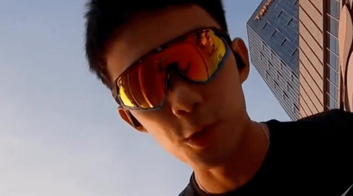 如何使用手机拍照功能作为拍戏运动相机？
