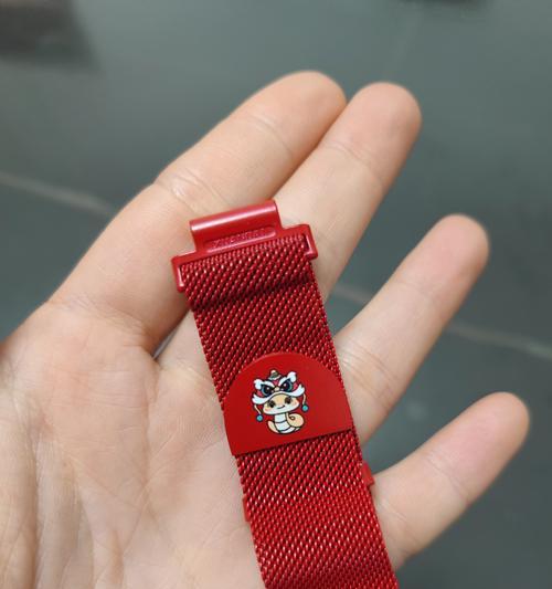 女士智能手表红色表带的含义是什么？