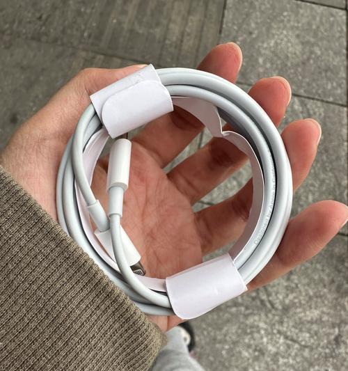 苹果六p快充充电器多少瓦？如何选择合适的快充？