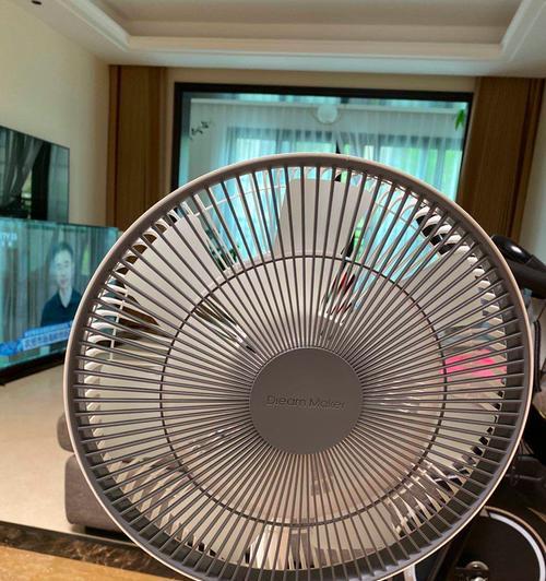 电风扇戴在头上会有什么后果？