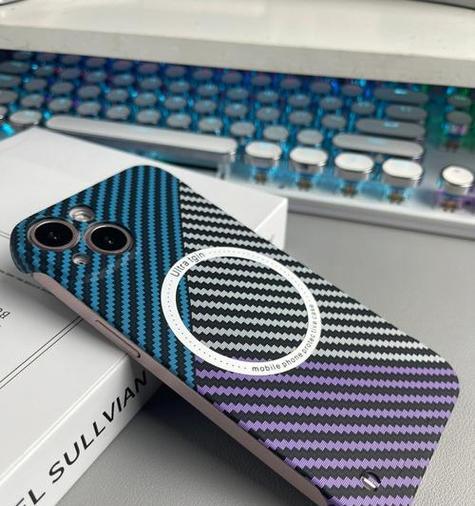 苹果手机碳纤维壳的拆装方法是什么？