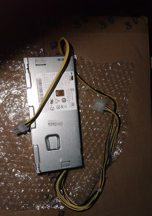 联想10针电源的效率如何？使用效果好吗？
