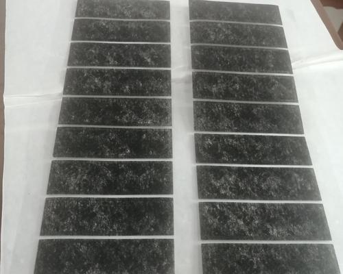蓝牙耳机听筒黑膜的作用是什么？