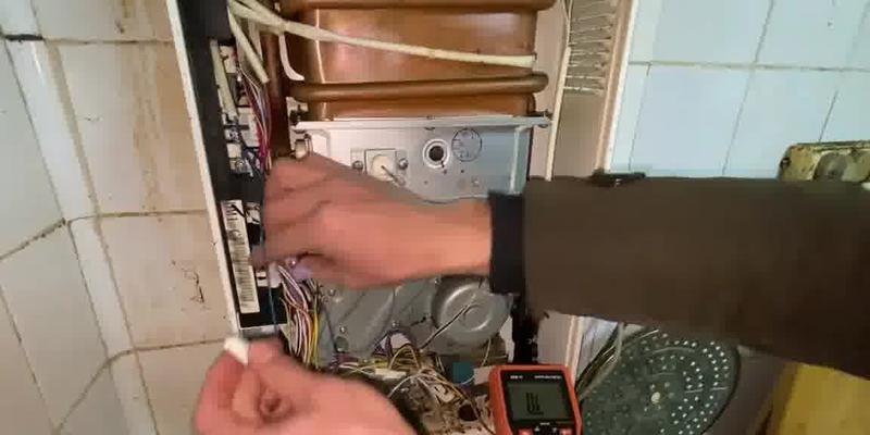 博世厨房热水器拆卸步骤是什么？