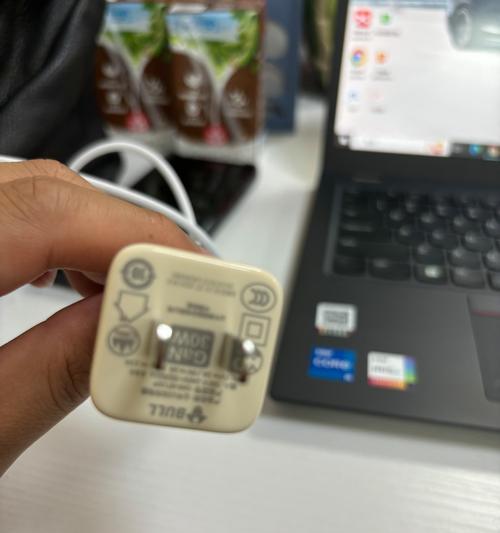 奇怪充电器插头使用方法是什么？
