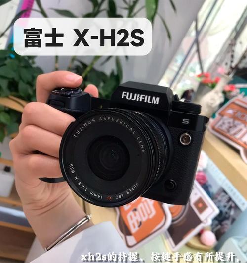 佳能和富士相机对比选择的依据是什么？选择时应注意什么？