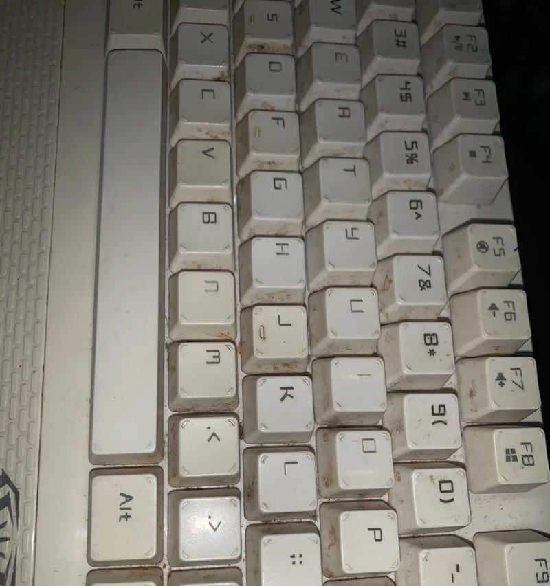 为什么青轴键盘在市场上不常见？