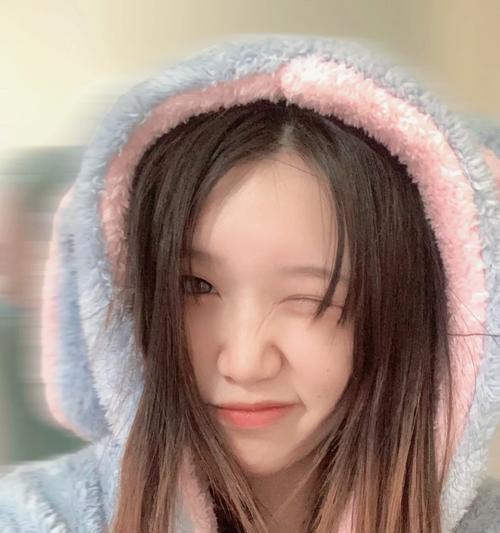 狂飙美颜相机使用技巧？如何拍出自然美颜效果？