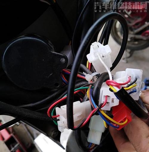 电瓶车如何通过手机启动？连接步骤是怎样的？
