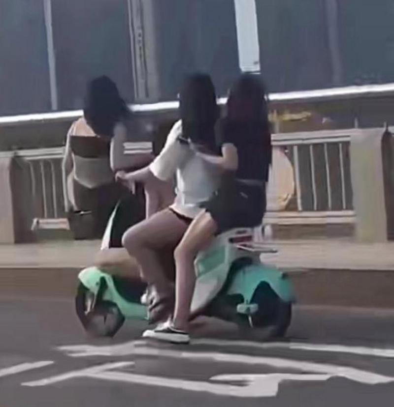 电瓶车丢失后应如何处理？报警和寻找的正确步骤是什么？