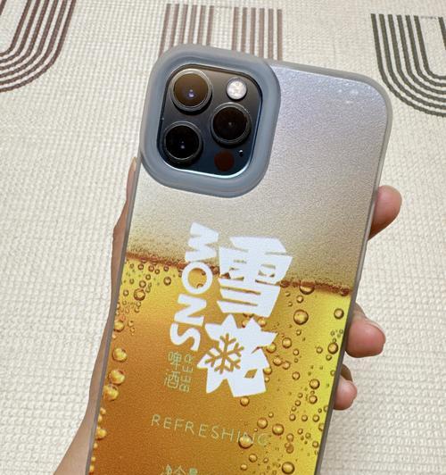 苹果xr男款白色手机壳的特点是什么？