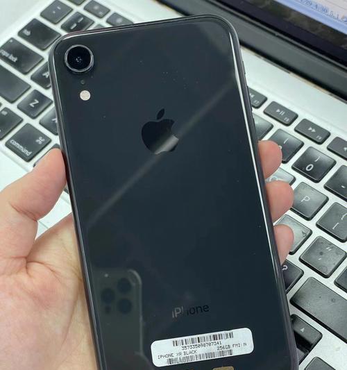 苹果手机顶配型号有哪些？性能特点是什么？