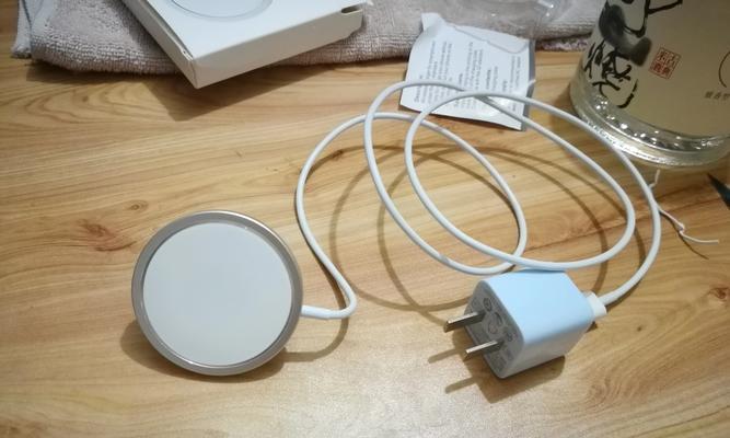苹果电脑充电器磁吸接头拔不掉怎么办？