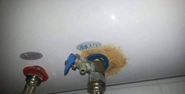 墙内热水器接头坏了怎么办？（解决热水器接头故障的有效方法）