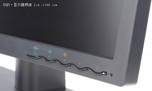 如何应对显示器按钮断电情况（解决显示器断电问题的实用方法）