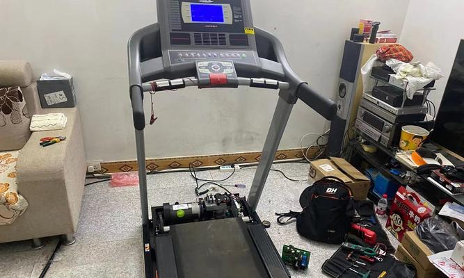 跑步机烧了怎么修？如何解决跑步机发生故障的问题（自己修还是请专业人士修理？）