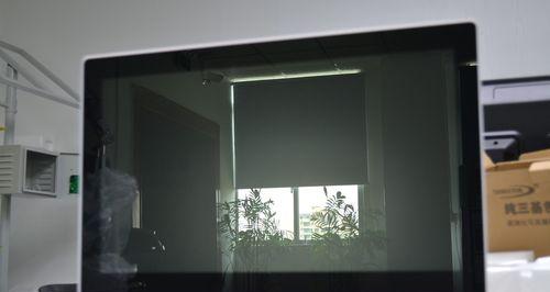 如何有效解决电视反光问题（消除电视反光的实用技巧及建议）