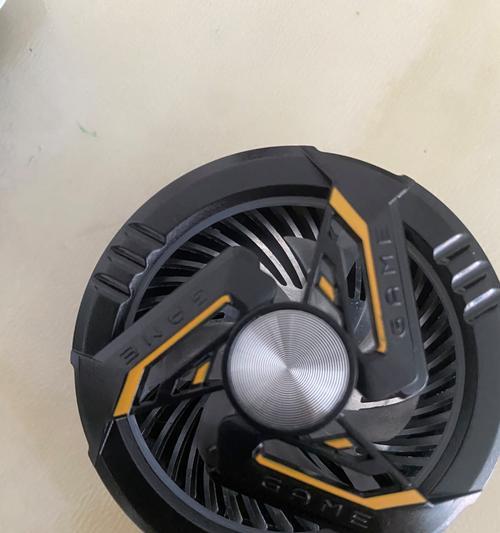 散热器铁片怎么装在手机上？安装步骤是什么？