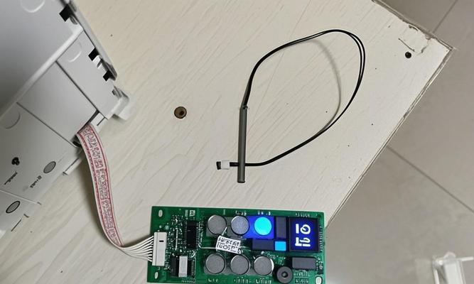 解决饮水机不上水故障的方法（简单操作）